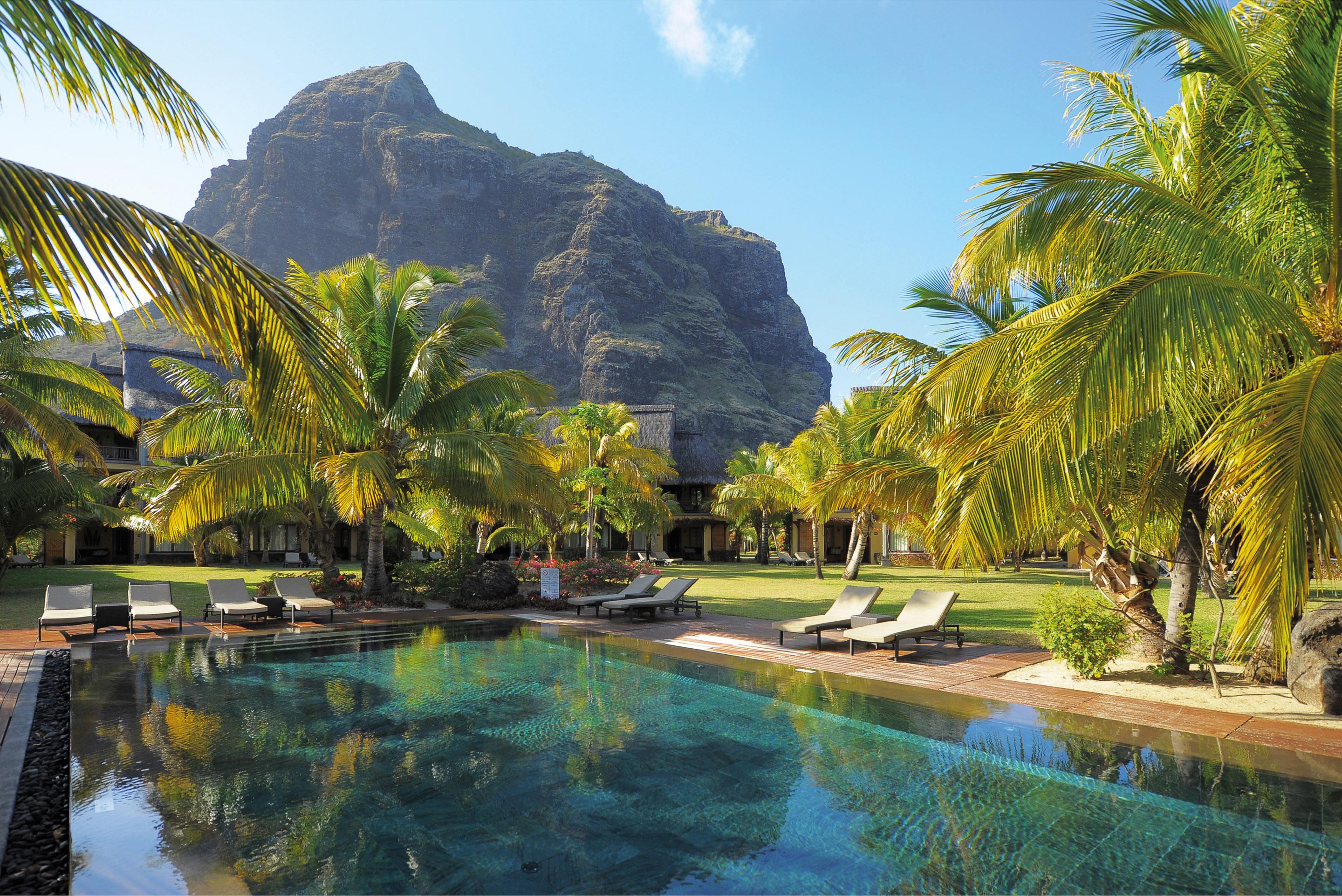 Dinarobin Beachcomber Golf Resort & Spa Le Morne Exteriör bild