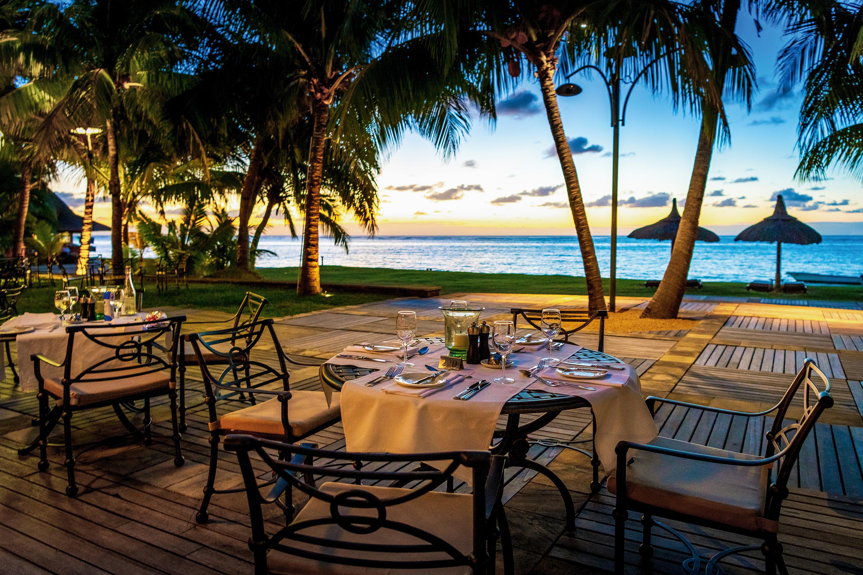 Dinarobin Beachcomber Golf Resort & Spa Le Morne Exteriör bild